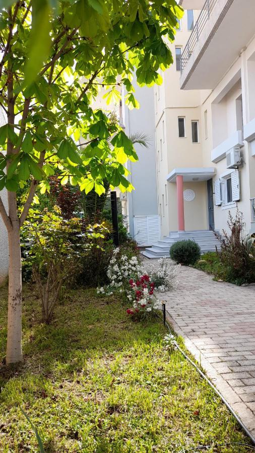 Akrata Rose Garden Apartments I Paralia Akratas エクステリア 写真